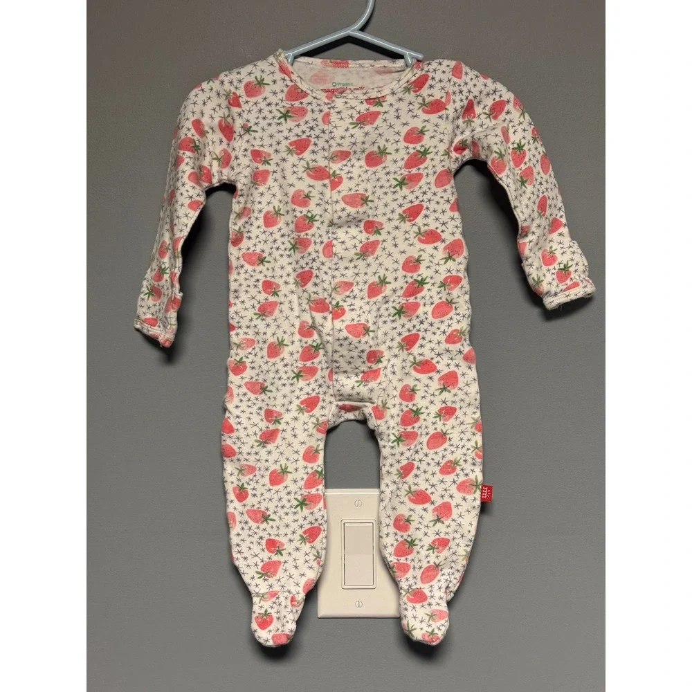 Magnetic Me Organic Cotton Strawberry Print Magnetic Footie Sleeper 3-6 Months